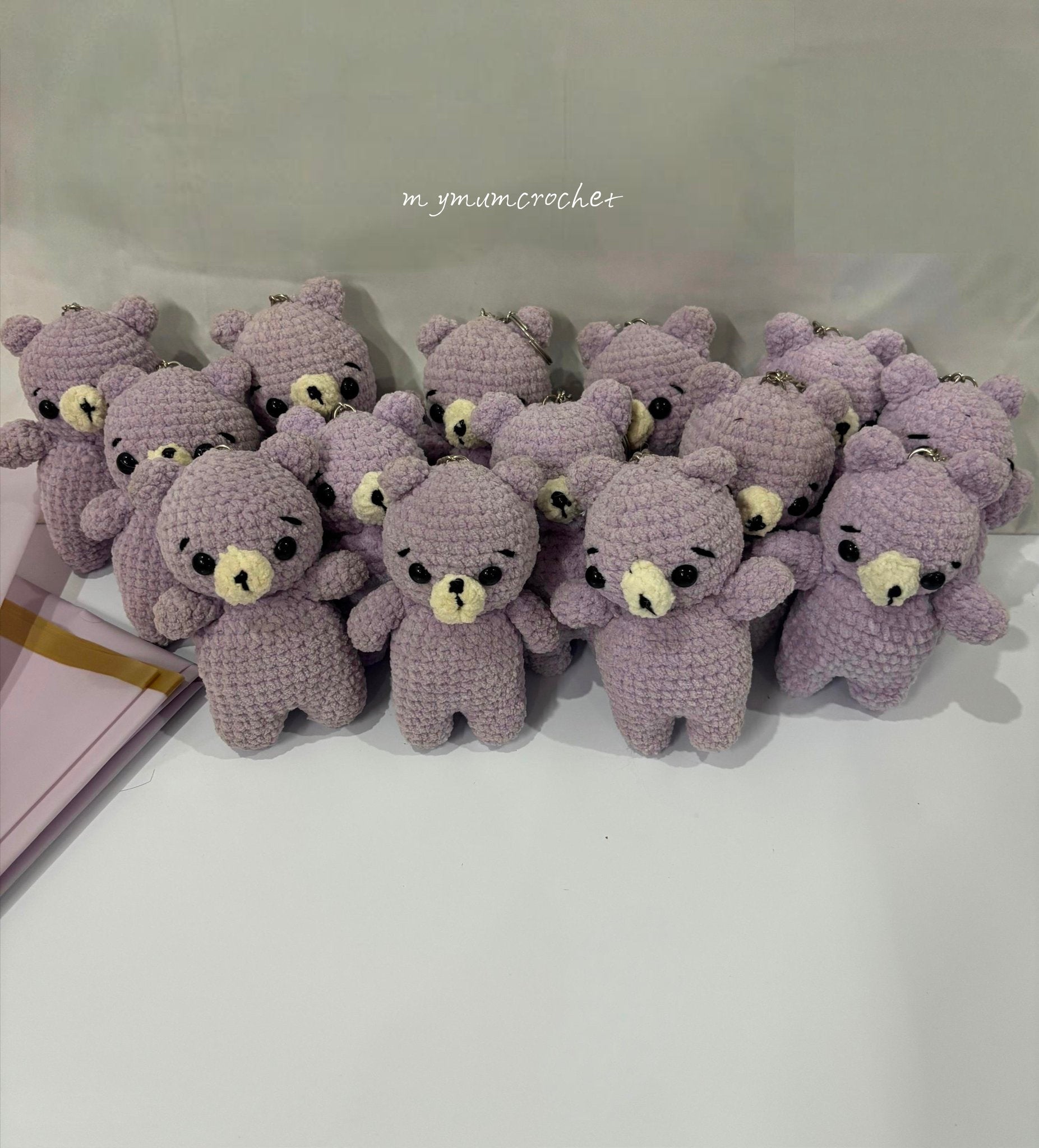 custom bora bears keychain ( Tae )